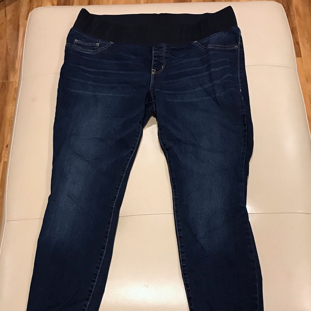 Old Navy Rockstar maternity jeans